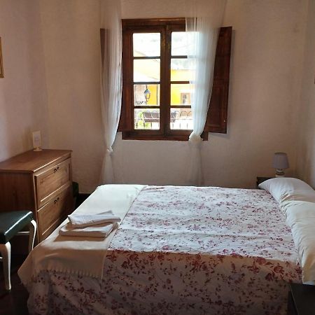 Albergue Camino Y Leyenda Trabadelo Exteriör bild