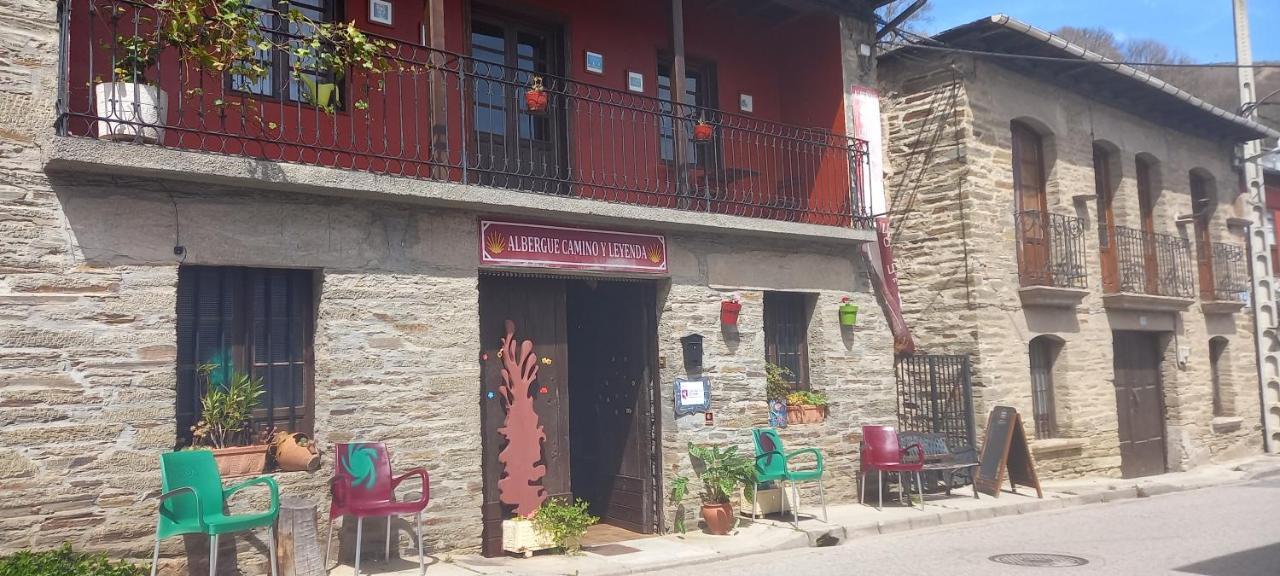 Albergue Camino Y Leyenda Trabadelo Exteriör bild