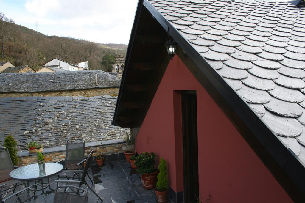 Albergue Camino Y Leyenda Trabadelo Exteriör bild